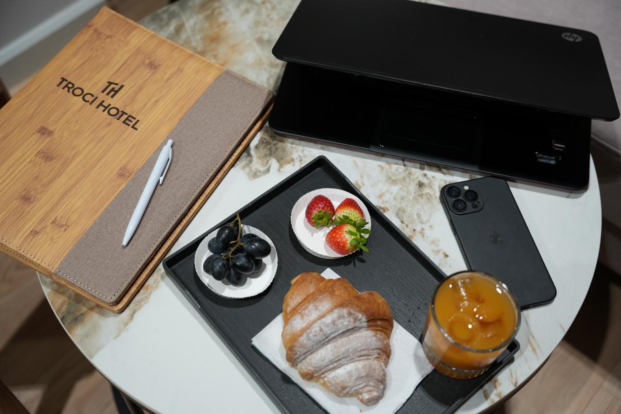 Troci Hotel Kamez 外观 照片
