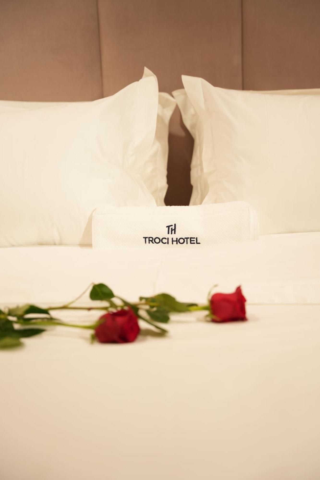 Troci Hotel Kamez 外观 照片