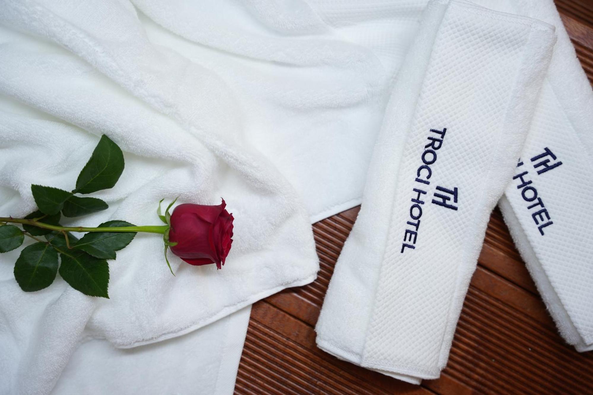 Troci Hotel Kamez 外观 照片