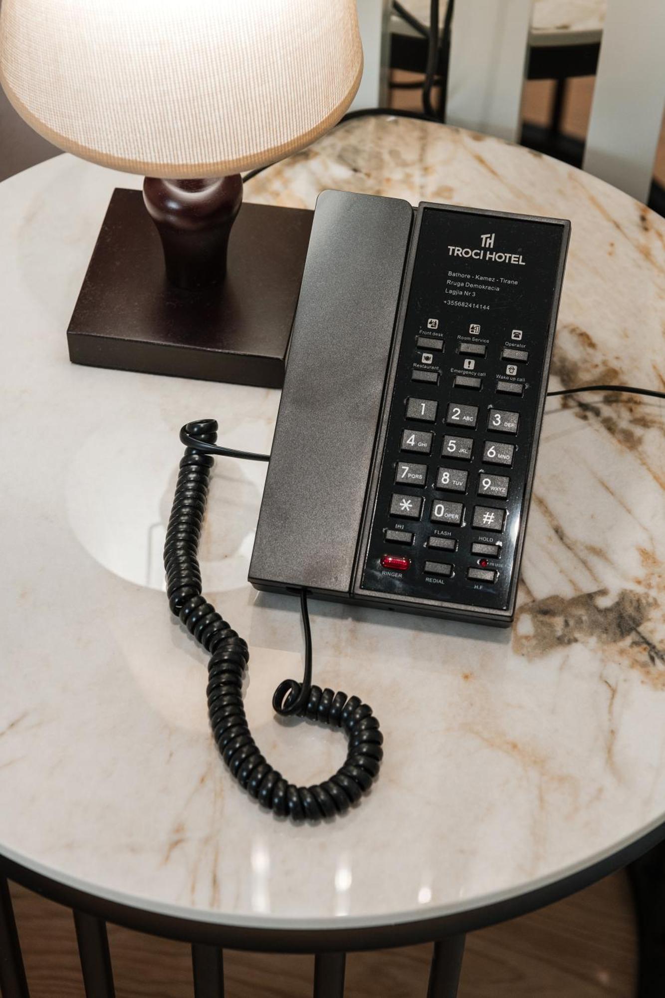 Troci Hotel Kamez 外观 照片