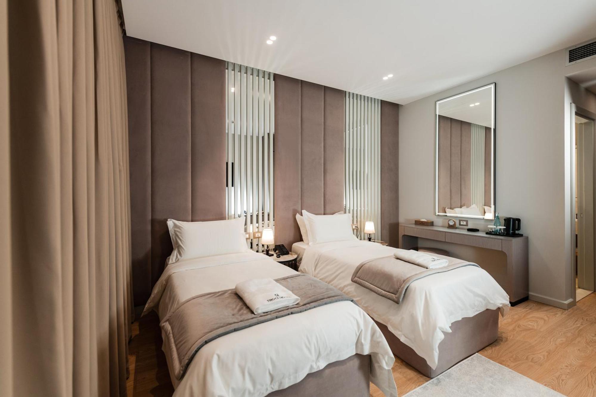 Troci Hotel Kamez 外观 照片