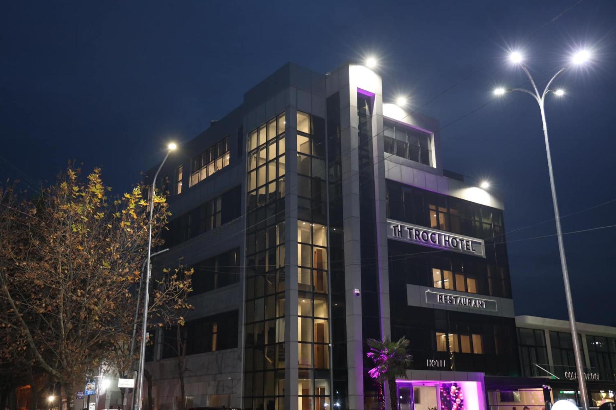 Troci Hotel Kamez 外观 照片